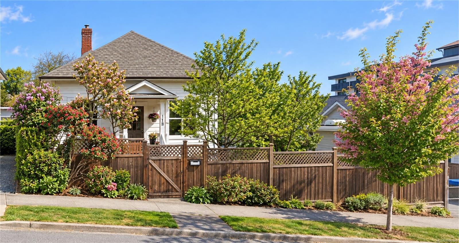 Property Photo:  118 Finlayson St  BC V9R 2P5 