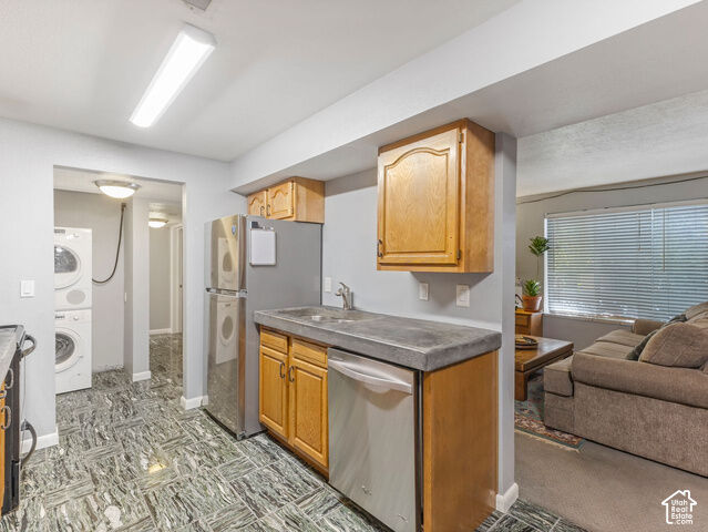 Property Photo: 1861 W 600 N A-6 UT 84116