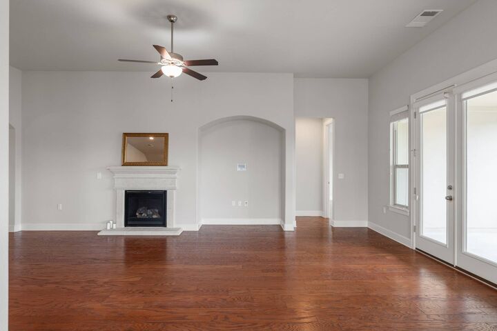 Property Photo: 3516 Venezia View TX 78641