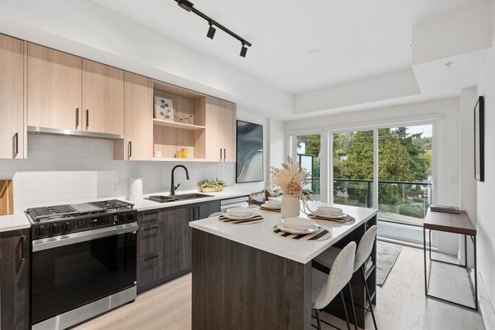 Property Photo:  1100 Clarke Road 106  BC V3H 0N3 