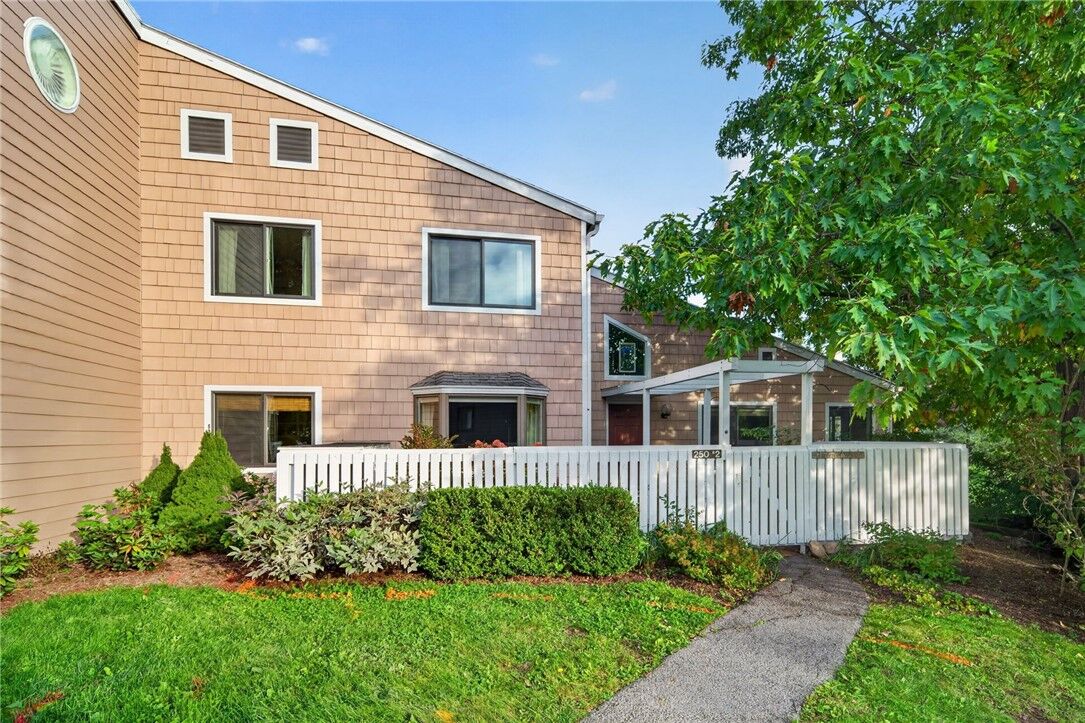 Property Photo:  250 Strawberry Hill Circle 2  NY 14850 