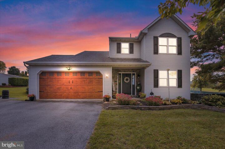Property Photo: 170 Cornerstone Drive PA 19541