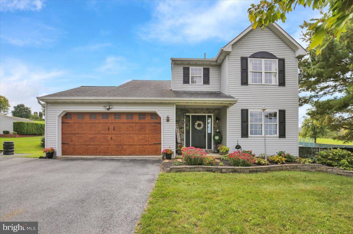 Property Photo: 170 Cornerstone Drive PA 19541