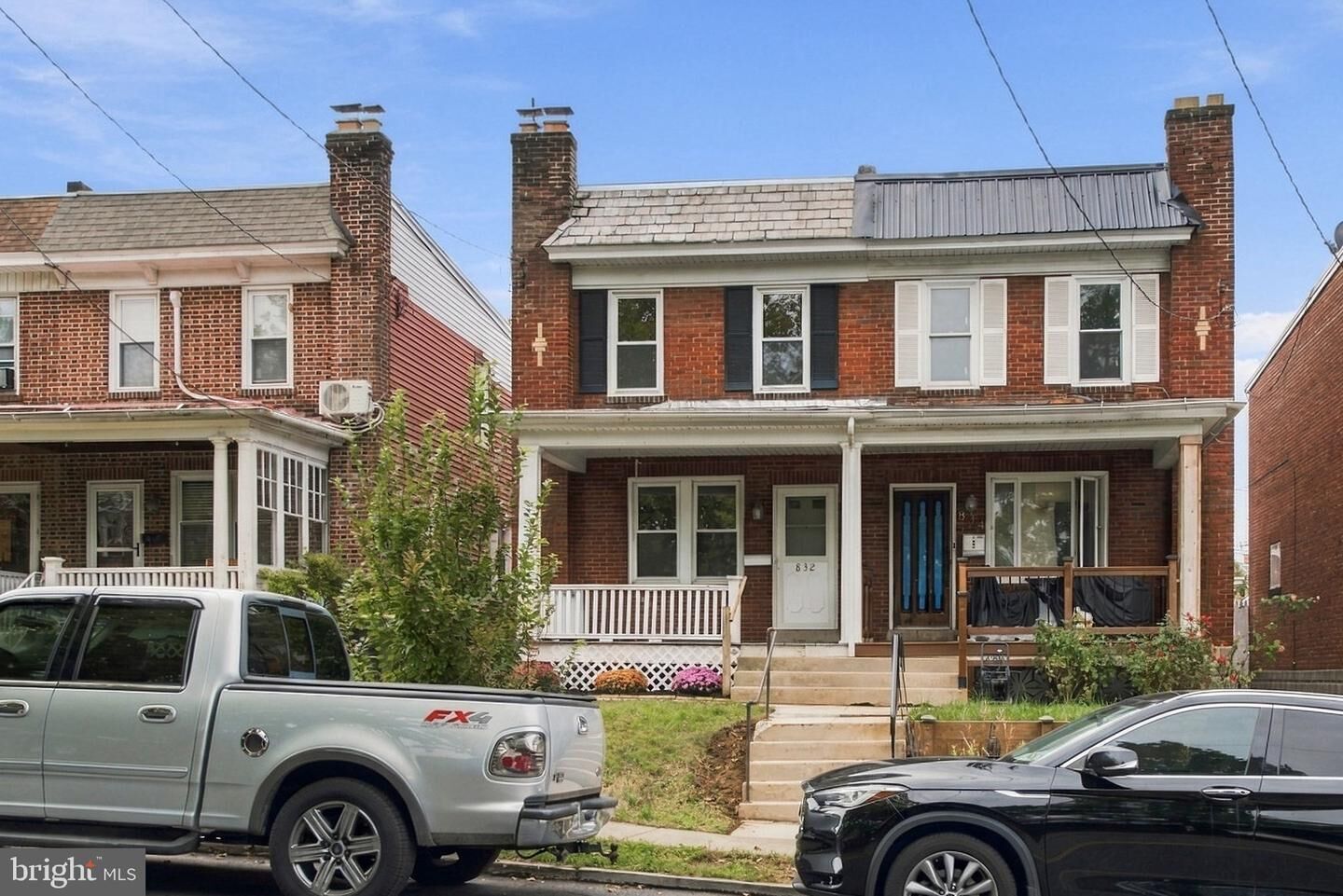 Property Photo:  832 N Reservoir Street  PA 17602 