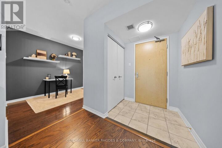 Property Photo:  200 Lett Street 201  ON K1R 0A7 
