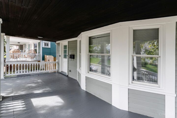 Property Photo:  1946 Hewitt Avenue  OH 45207 