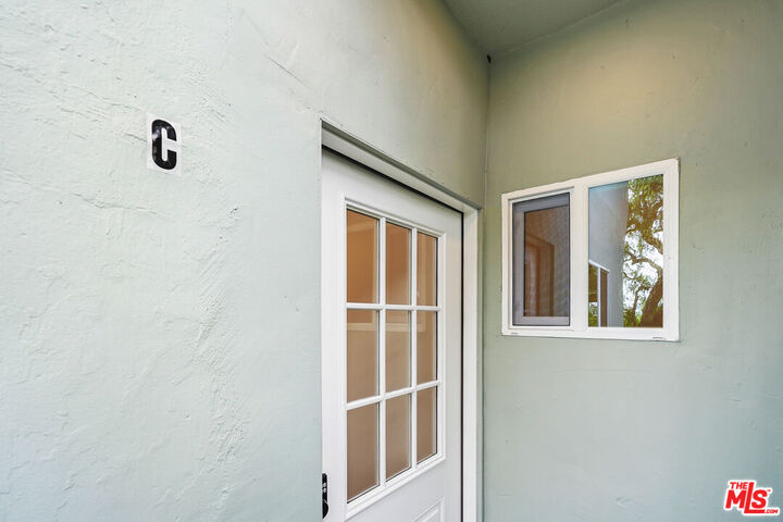 Property Photo: 726 Pier Ave, Unit B CA 90405