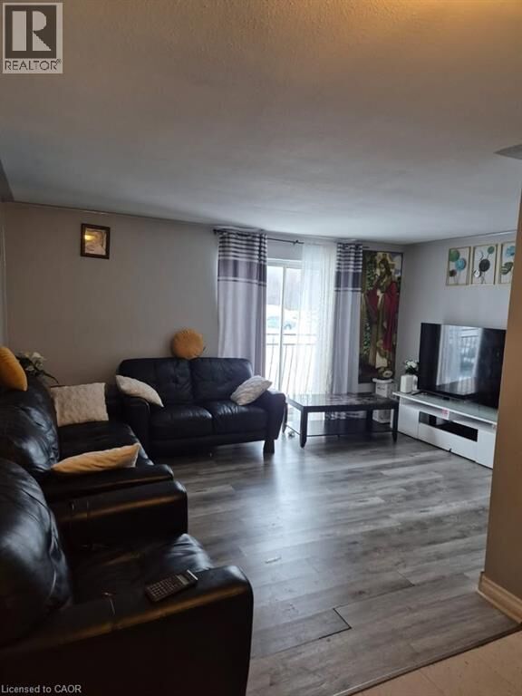 Property Photo:  76 Brybeck Crescent 303  ON N2M 2C6 