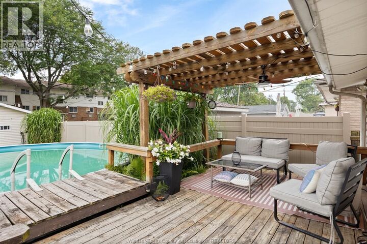 Property Photo:  1657 Westminster Boulevard  ON N8T 1X2 
