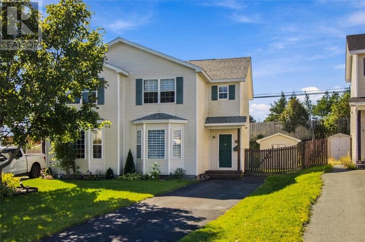 Property Photo:  25 Laumann Place  NL A1N 5B2 