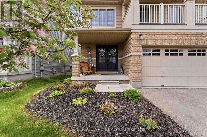 Property Photo:  8769 Dogwood Crescent  ON L2H 2Y6 