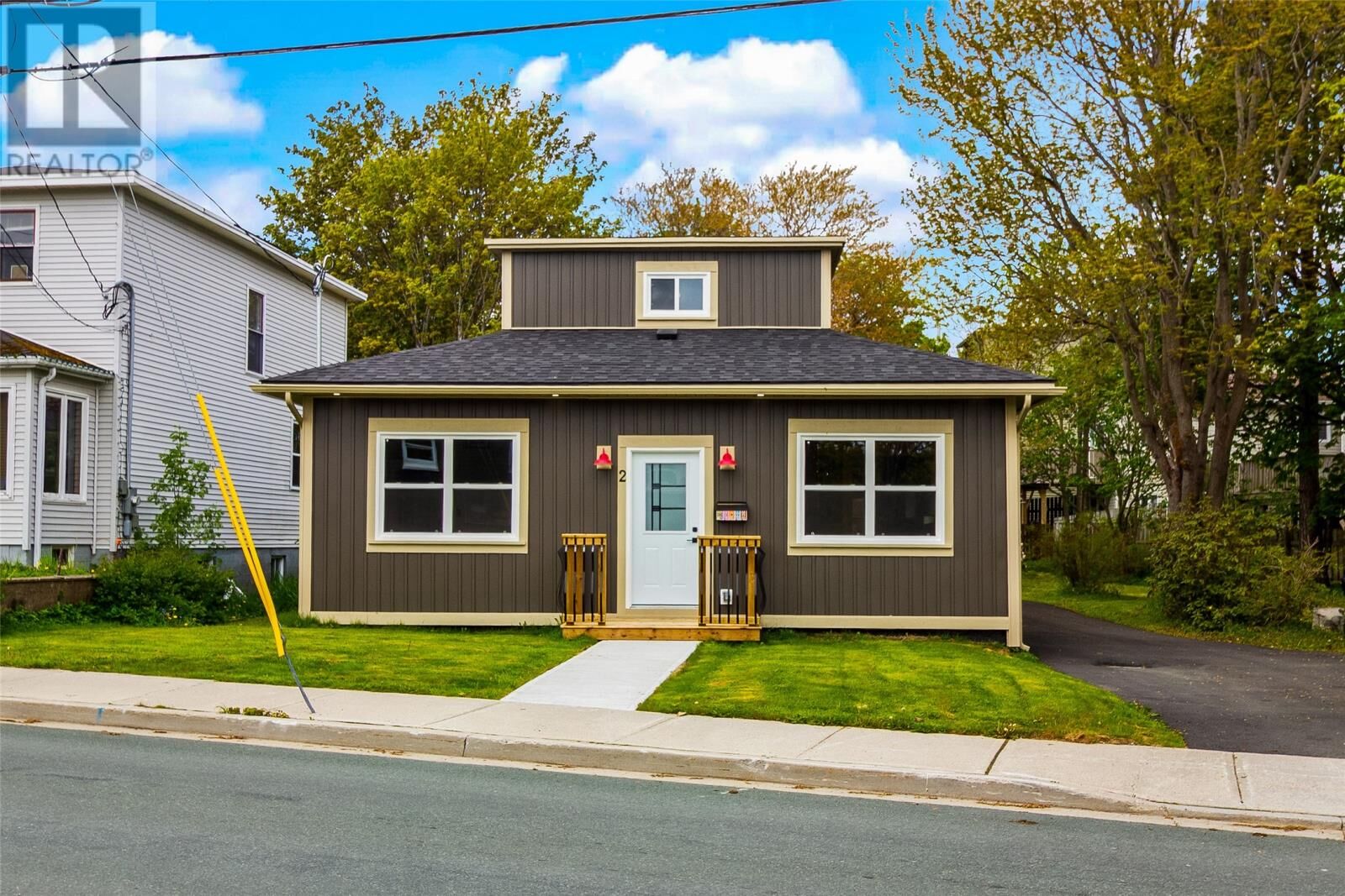 Property Photo:  2 Blackmarsh Road  NL A1E 1S3 