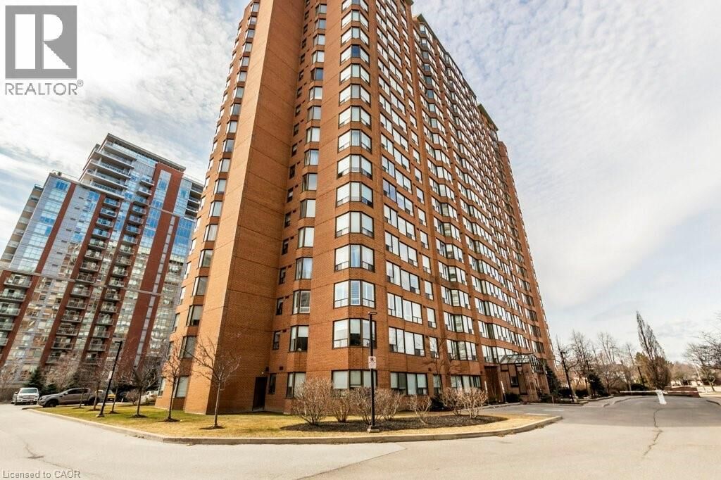 Property Photo:  1270 Maple Crossing Boulevard 502  ON L7S 2J3 