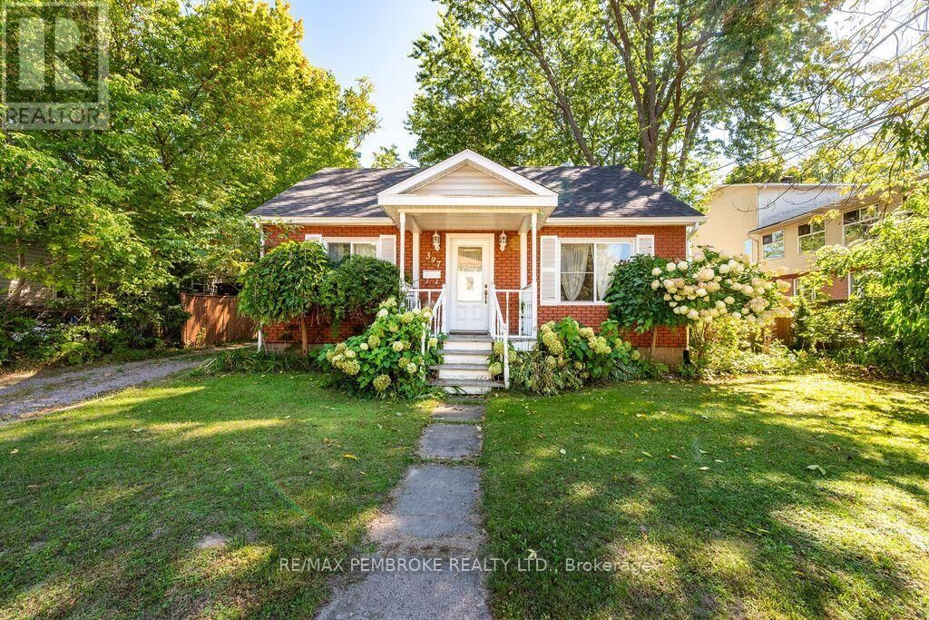 Property Photo:  397 Trafalgar Road  ON K8A 5B3 