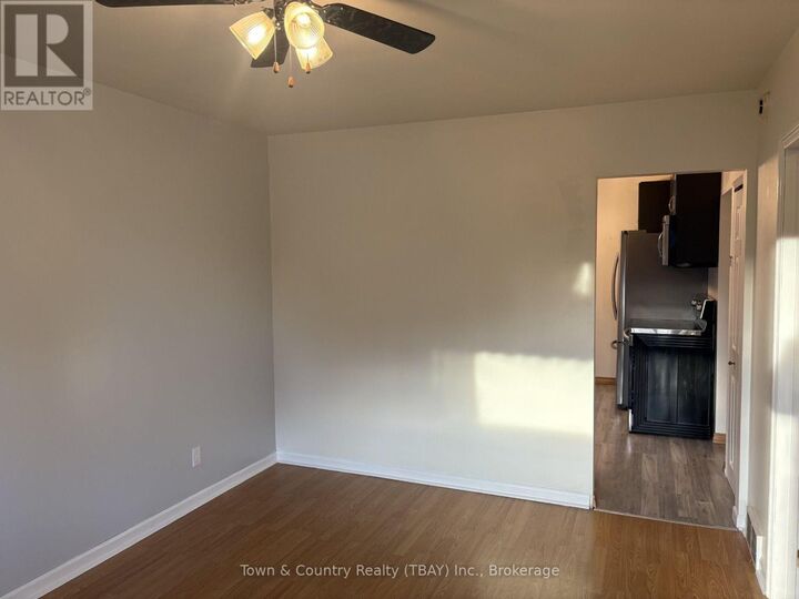 Property Photo:  1113 Crawford Avenue  ON P7E 3E1 