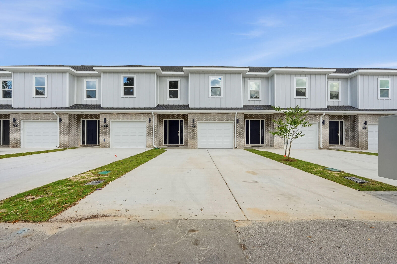 Property Photo:  704 Ferguson Drive 6  FL 32547 