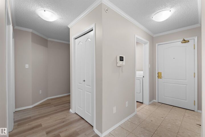 Property Photo:  10610 76 Street NW 408  AB T6A 3Y9 