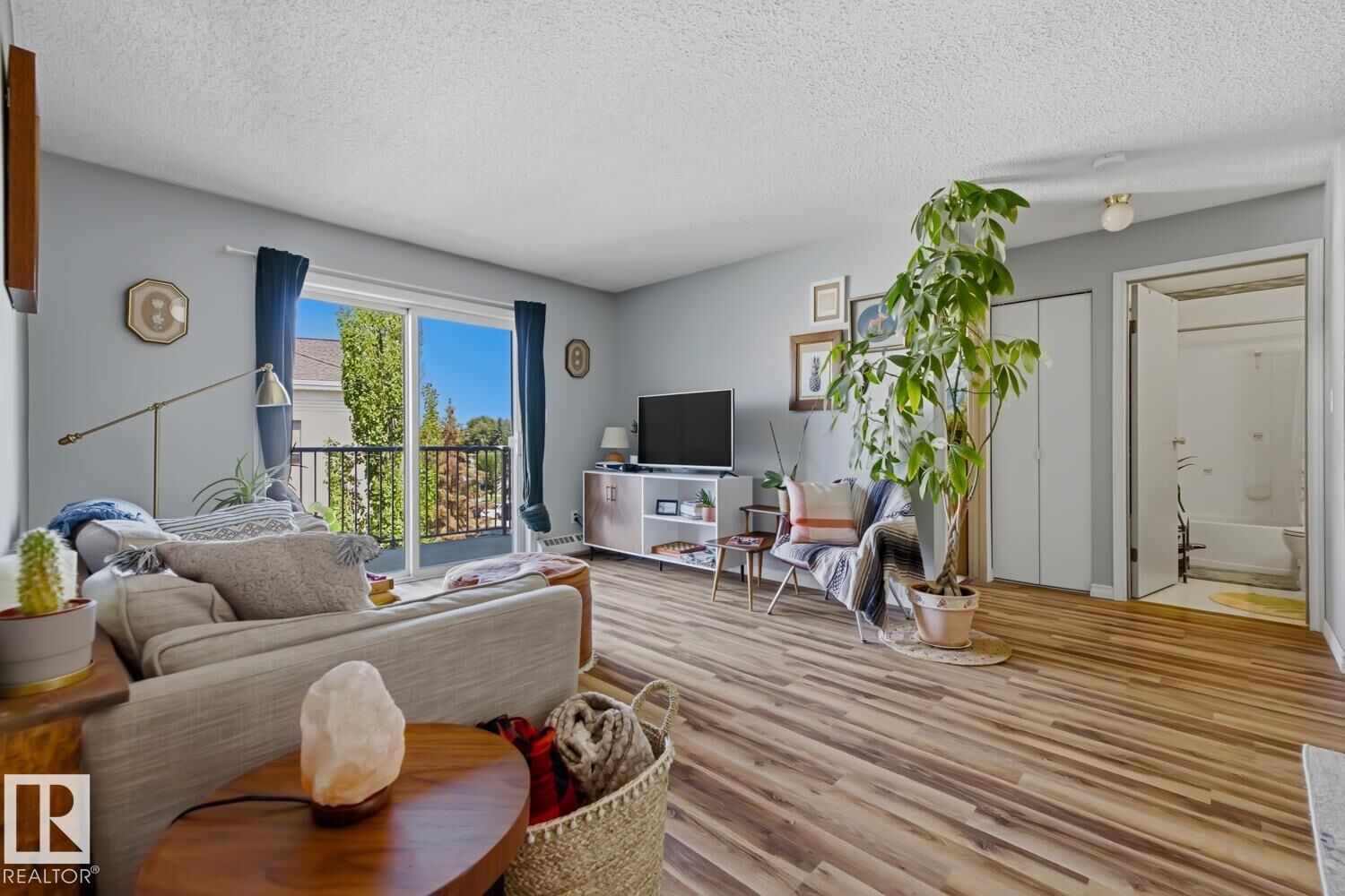 Property Photo:  2520 50 Street NW 428  AB T6L 7A8 