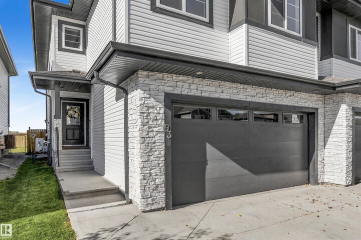 Property Photo:  93 Springbrook Wynd  AB T7X 0X9 