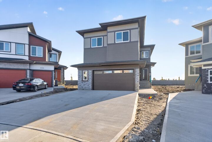 Property Photo:  6320 24 Street NE  AB T6X 3A6 