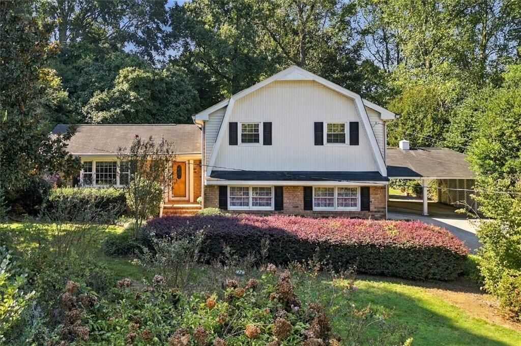 Property Photo: 2051 Hemlock Trail GA 30078
