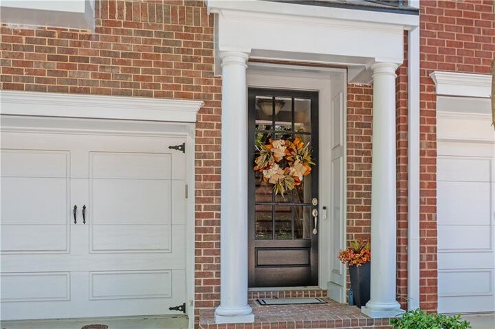 Property Photo: 5505 Waters Edge Trail GA 30075