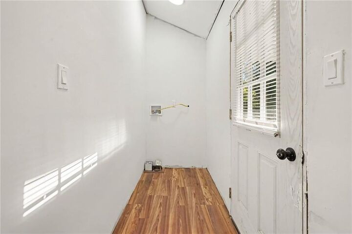 Property Photo:  842 Sunset Road  GA 30520 