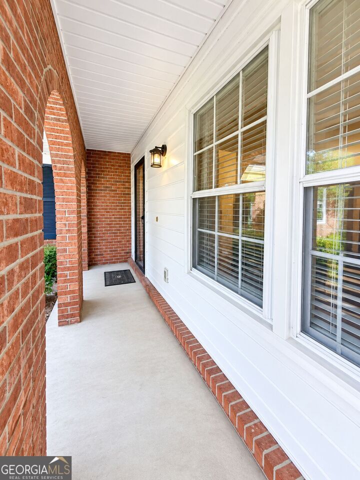 Property Photo:  132 Belle Point Parkway  GA 31525 