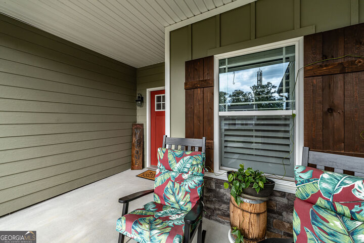 Property Photo: 4 Water Oak Trail NE GA 30165