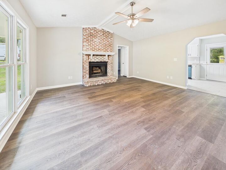 Property Photo:  264 Lee Road 0885  AL 36870 