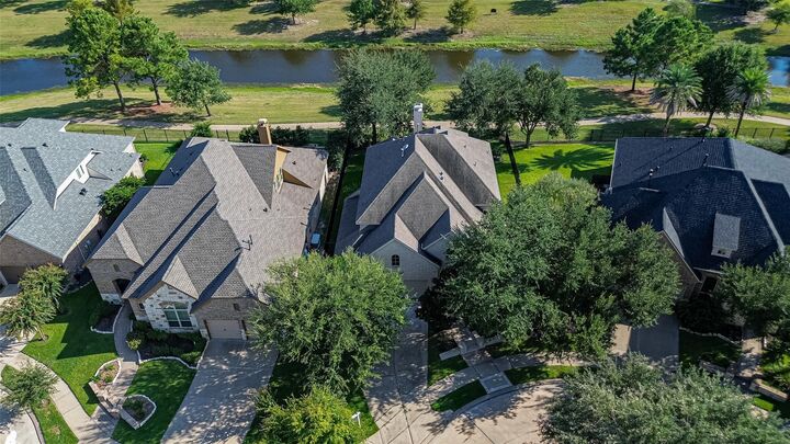 Property Photo: 19339 Oxford Haven Drive TX 77433