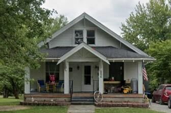 Property Photo:  506 Patrick Street  MO 65351 