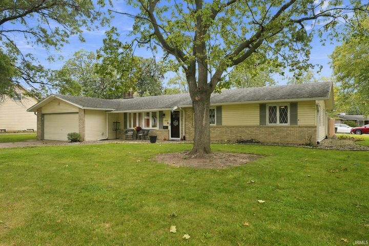 Property Photo: 3331 Kirkfield Drive IN 46815