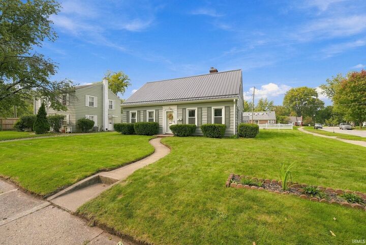 Property Photo:  2302 Wawonaissa Trail  IN 46809 