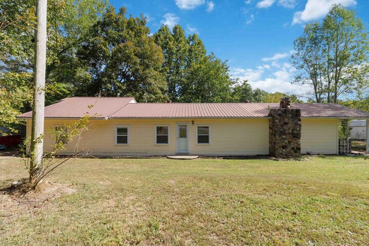 Property Photo:  1798 Paris Karr Road  KY 40737 