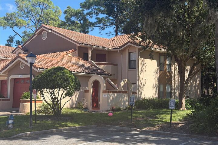 Property Photo: 7471 Sugar Bend Drive 7471 FL 32819