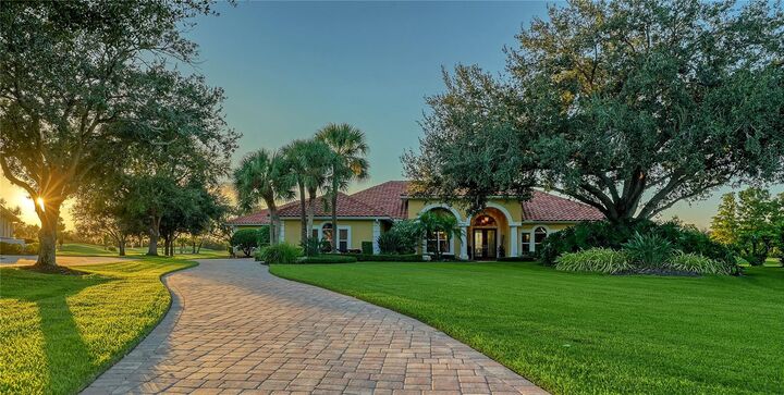 Property Photo: 8250 Hugh Alison Place FL 34240
