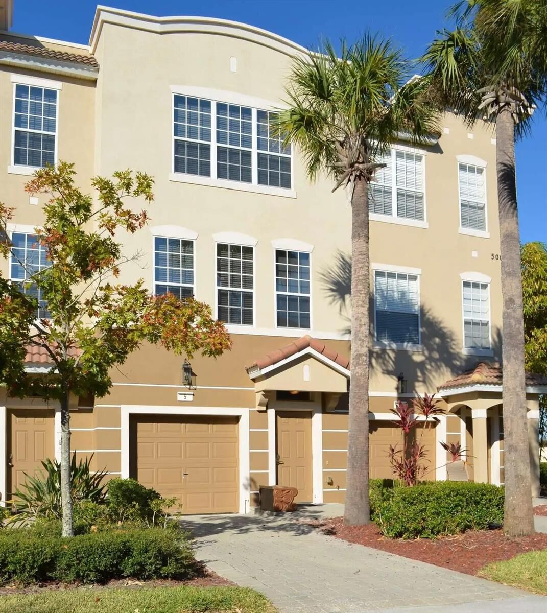 Property Photo:  5002 Tideview Circle 5  FL 32819 