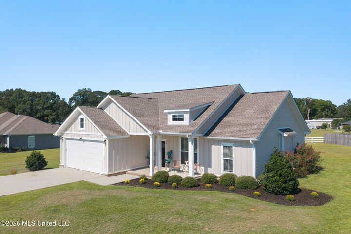 Property Photo:  120 Magnolia Farms Drive  MS 39452 