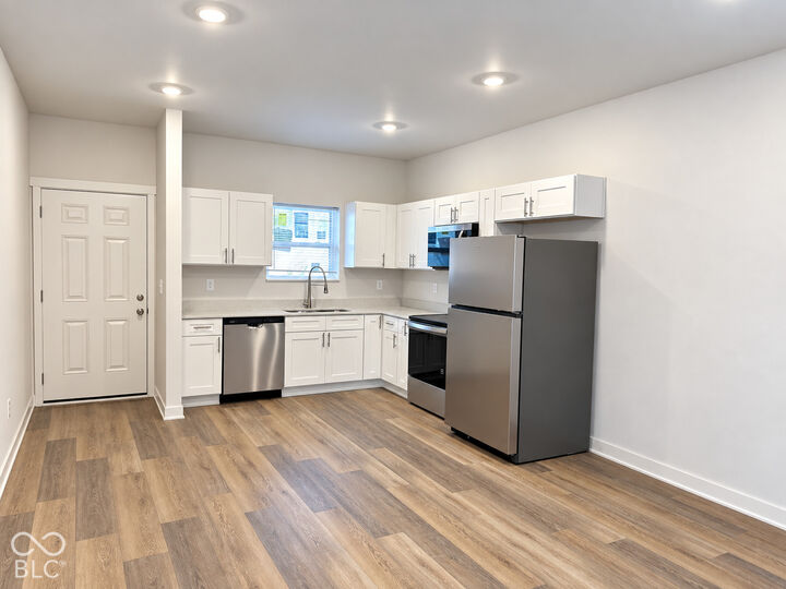 Property Photo: 806 Bates Street IN 46202