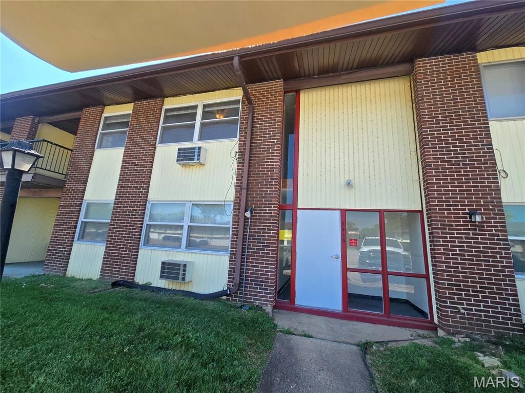 Property Photo: 7445 Hazelcrest Drive G MO 63042