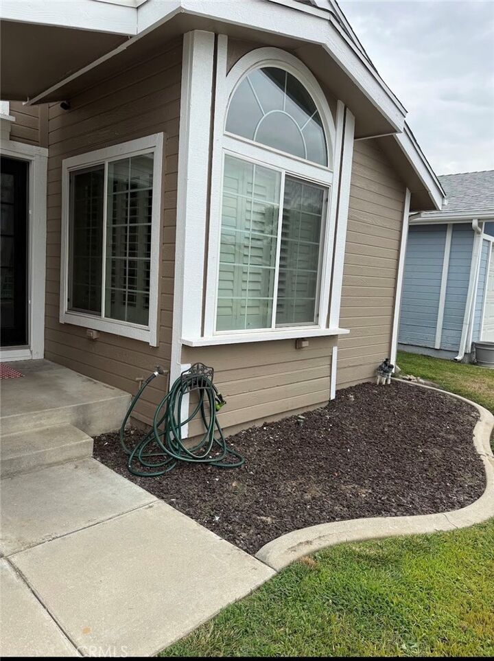 Property Photo:  140 W Pioneer Avenue 24  CA 92374 