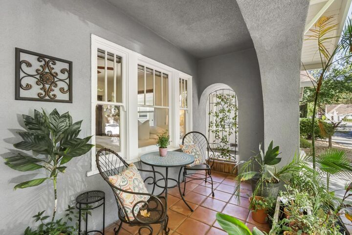 Property Photo: 1812 Larkin Way CA 95818