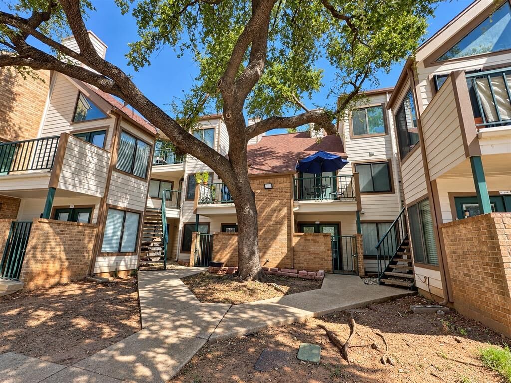 Property Photo: 2311 Basil Drive C205 TX 76006