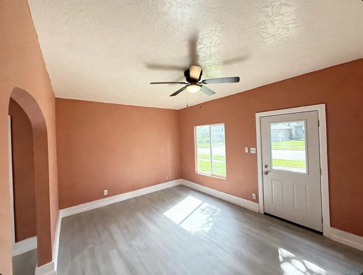 Property Photo: 1607 Virginia St IA 51103