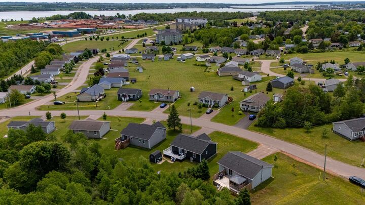 Property Photo: 24 Longboat Drive PE C1C 0C3