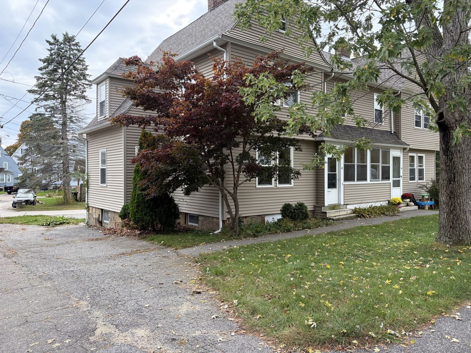Property Photo: 17 Lake Street 17 MA 01747