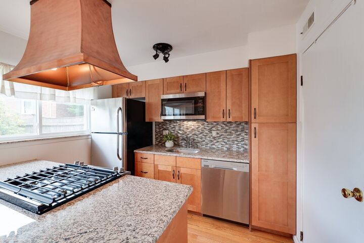 Property Photo: 1173 Dickinson St 1173 MA 01108
