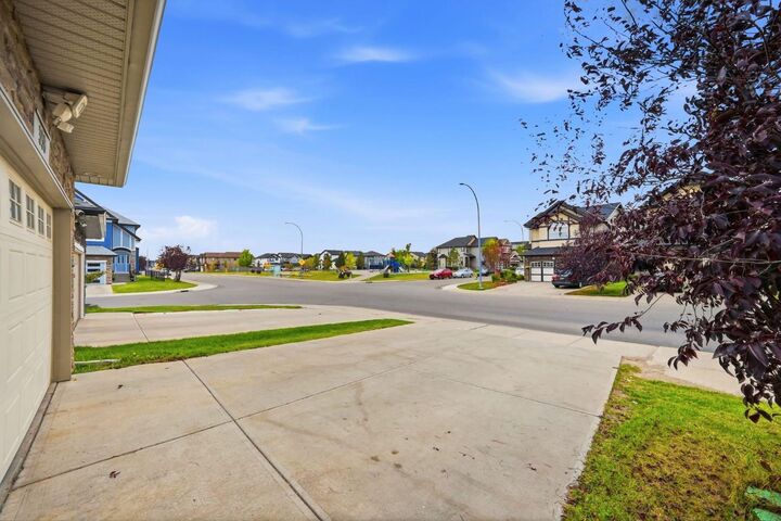 Property Photo:  358 Skyview Ranch Way NE  AB T3N 0B2 