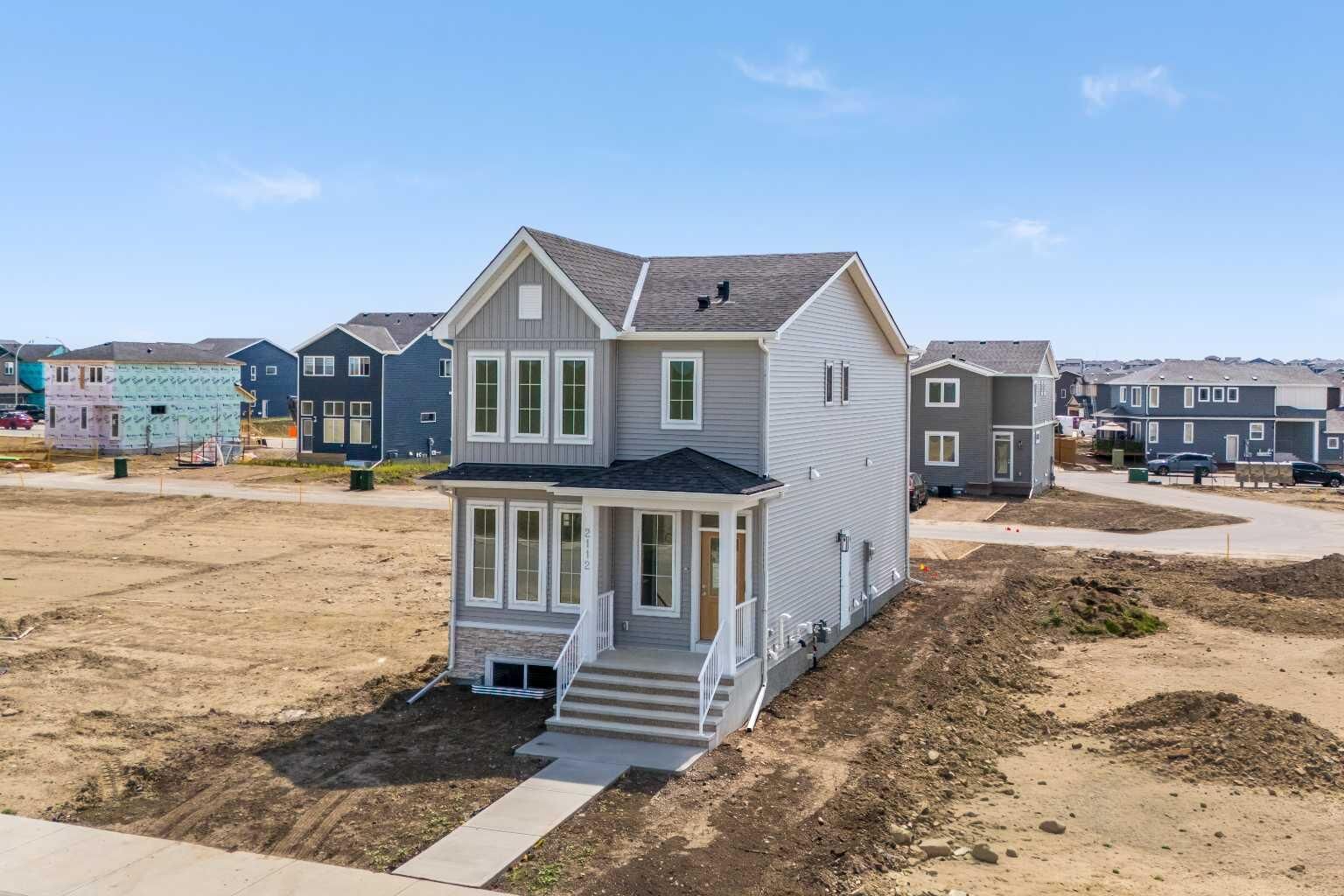 Property Photo:  2112 152 Avenue NW  AB T3P 2Y8 